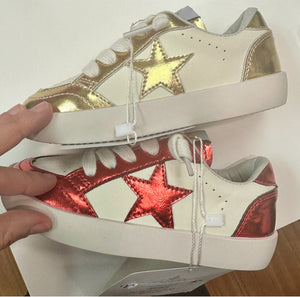 Belle Cher Star Sneakers