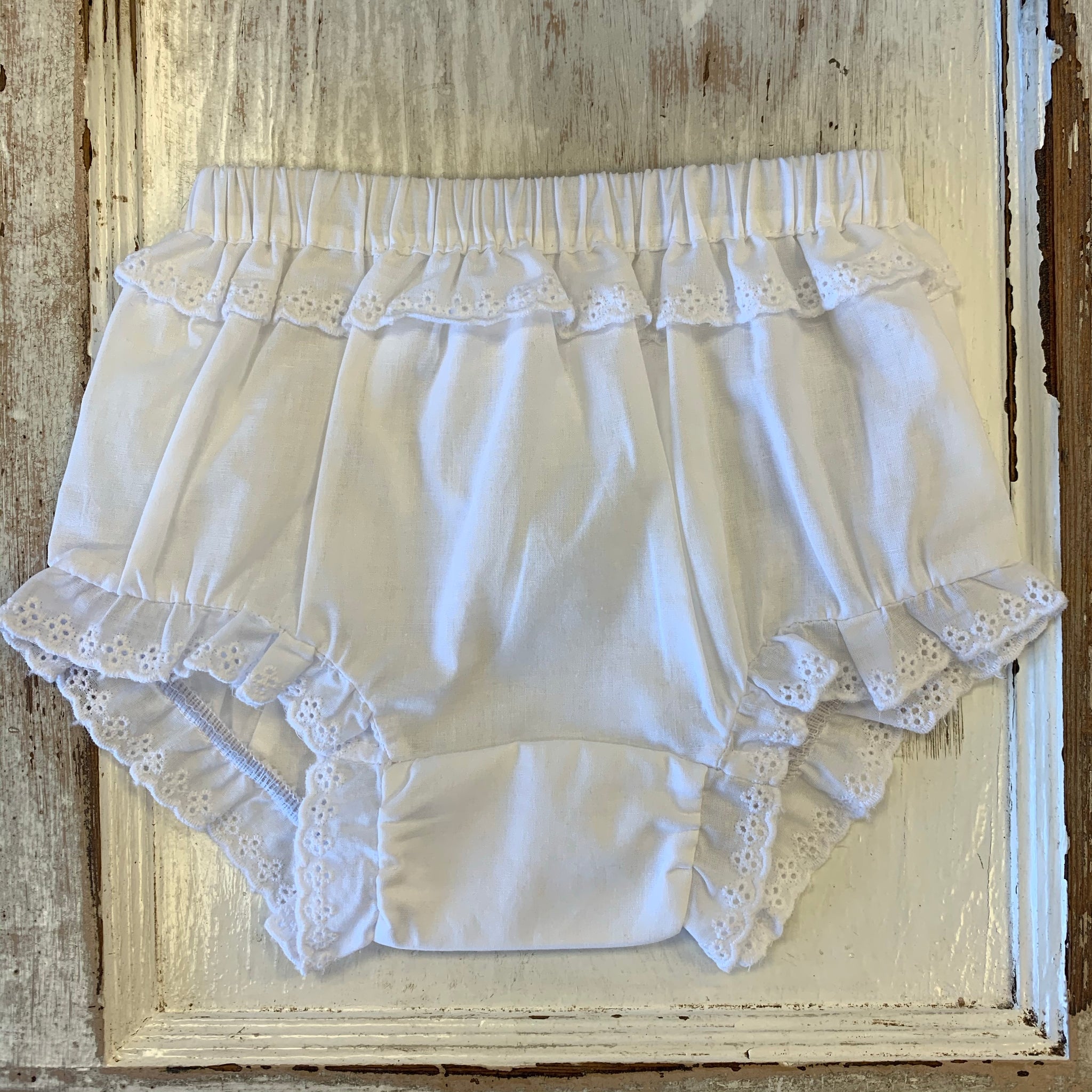 White Ruffle Panty – Sprout Kids